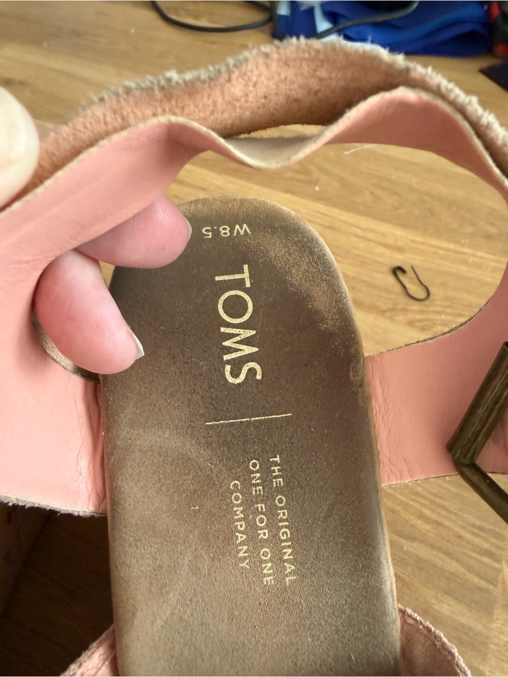 Toms Pink Suede Open-Toe Ankle Strap Wedge Sandals - Picture 3 of 5
